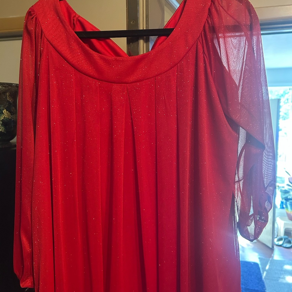 Elegant Red Evening Dress